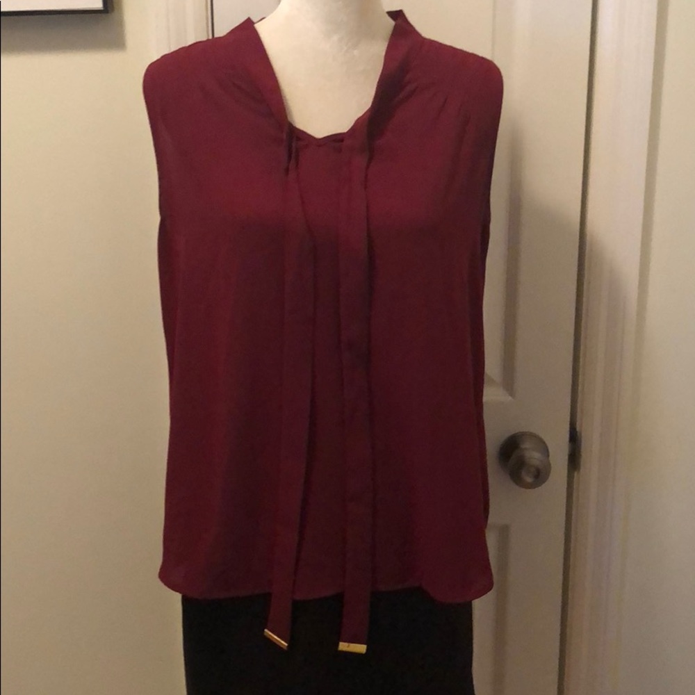 Sleeveless garnet blouse